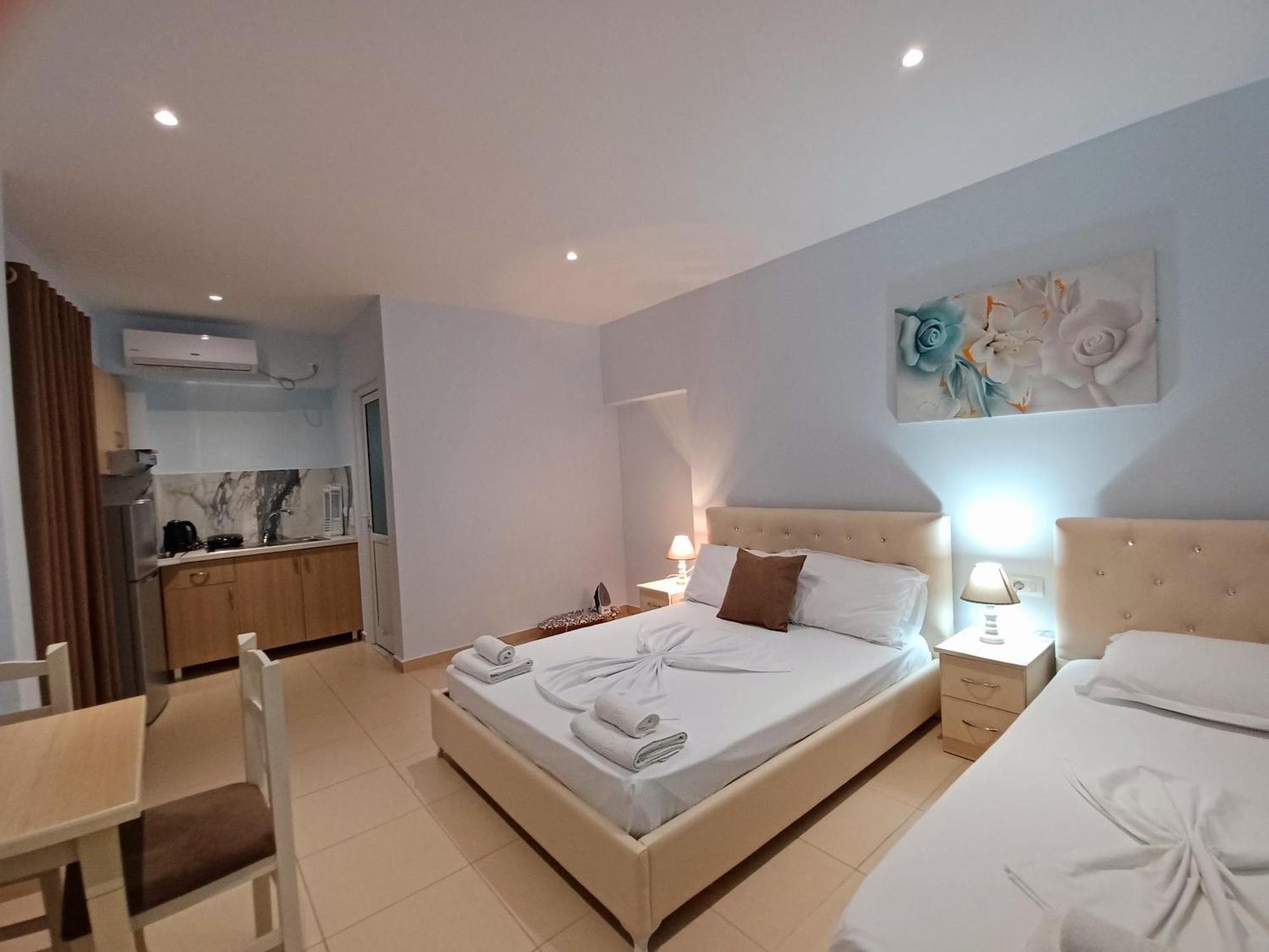 Arileo Hotel Himare Luaran gambar