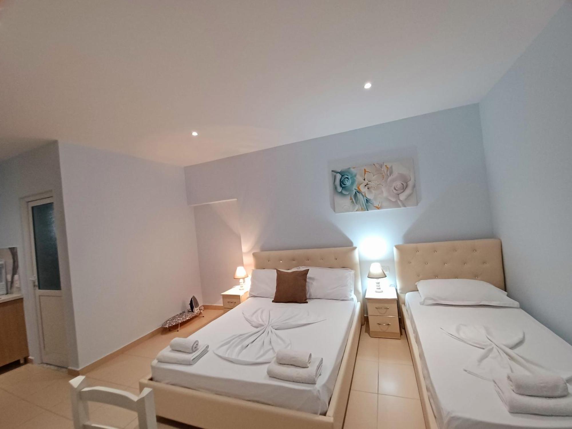Arileo Hotel Himare Luaran gambar